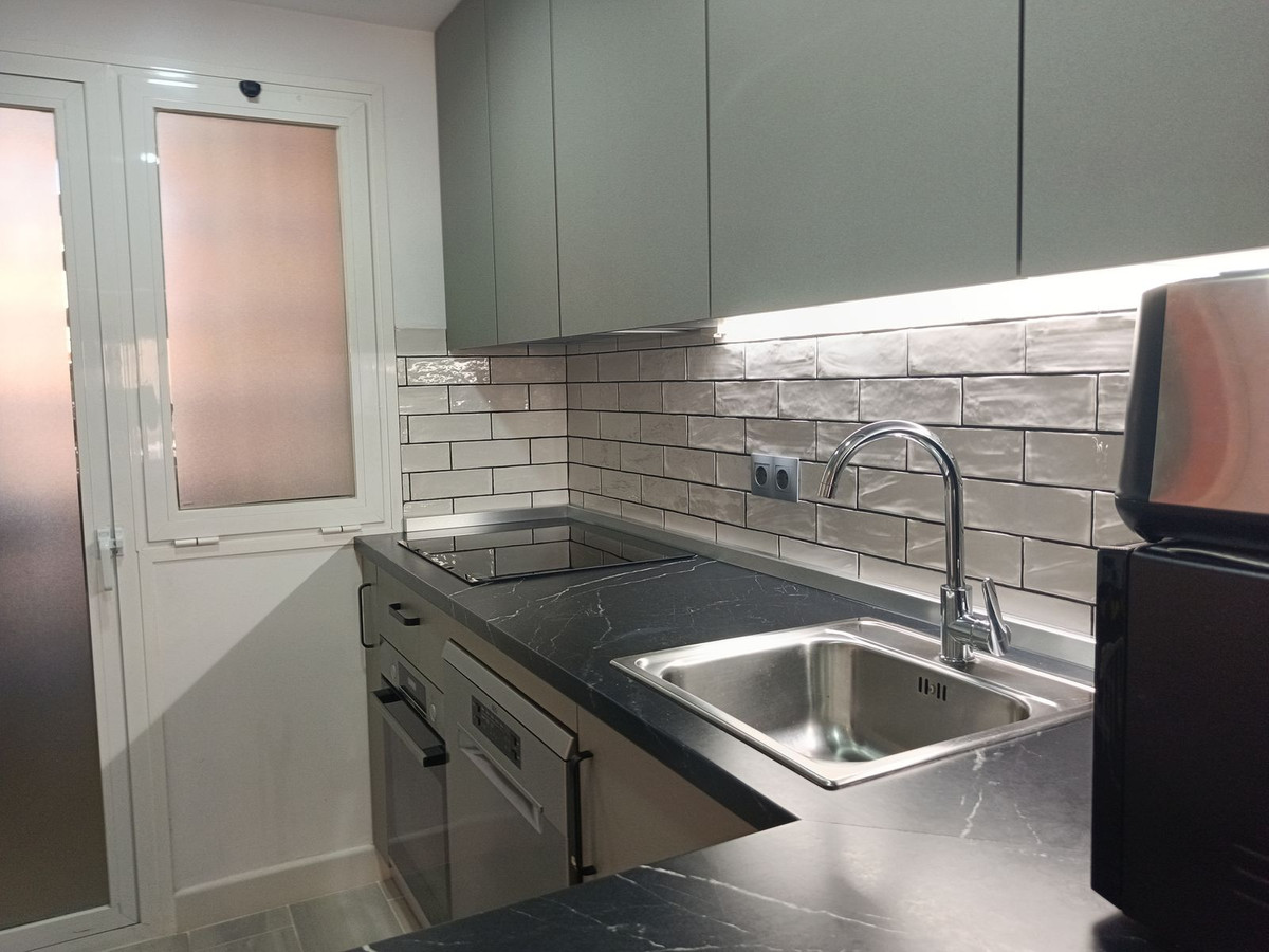 Begane grond appartement in Riviera del Sol-11