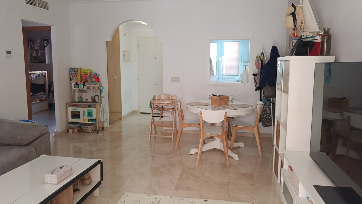Begane grond appartement in Riviera del Sol-6