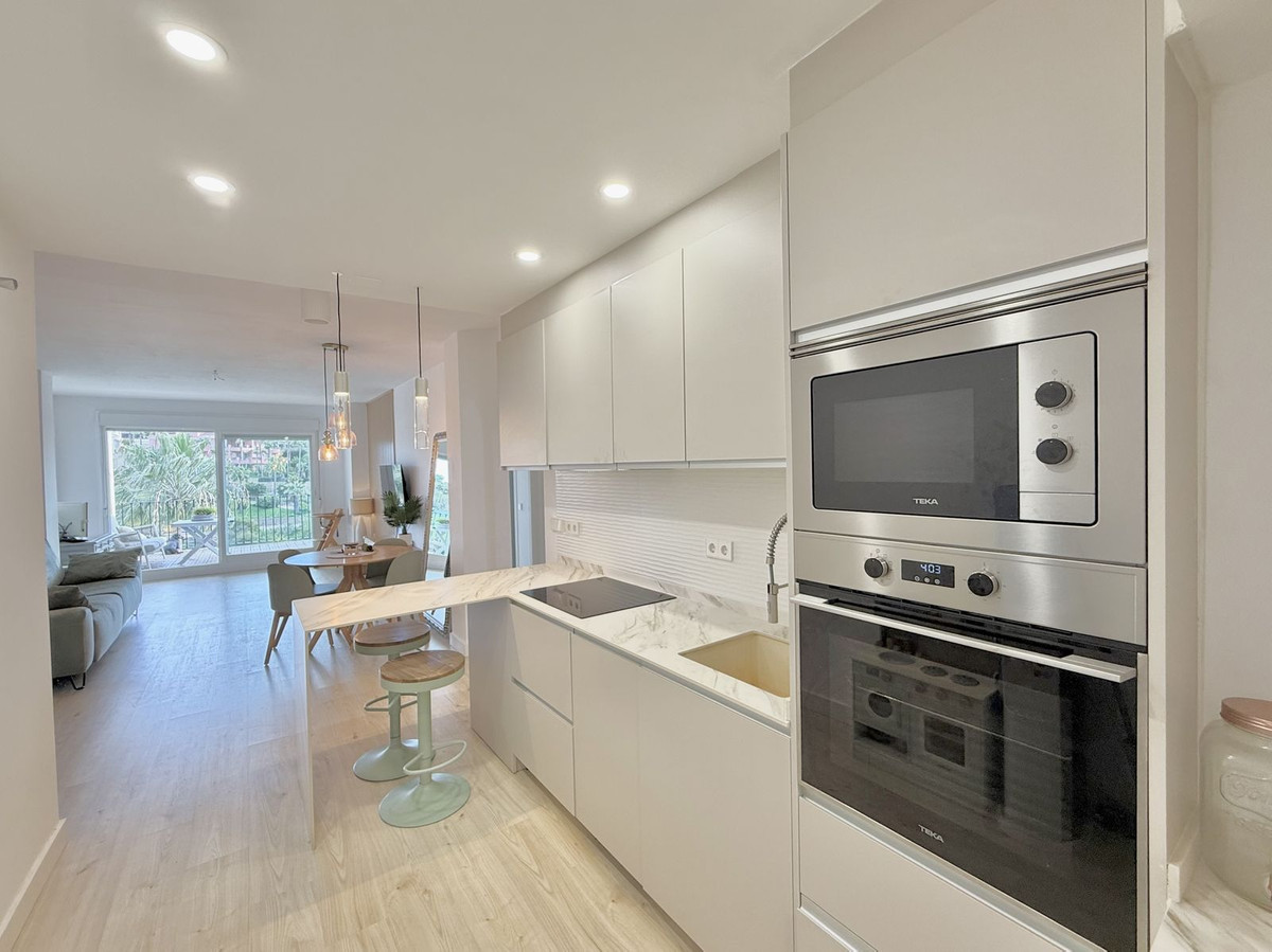 Tussenverdieping Appartement in Riviera del Sol-11
