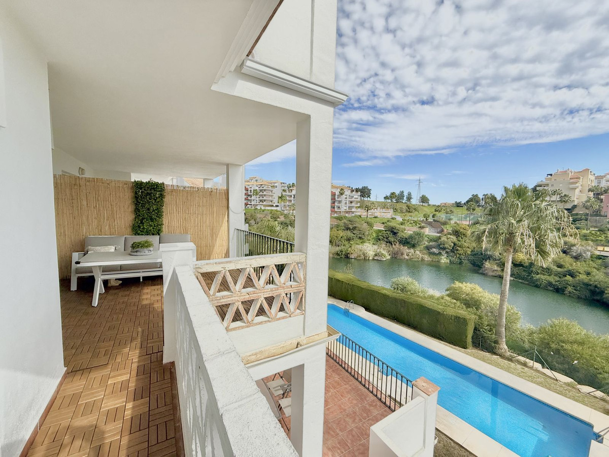 Tussenverdieping Appartement in Riviera del Sol-3