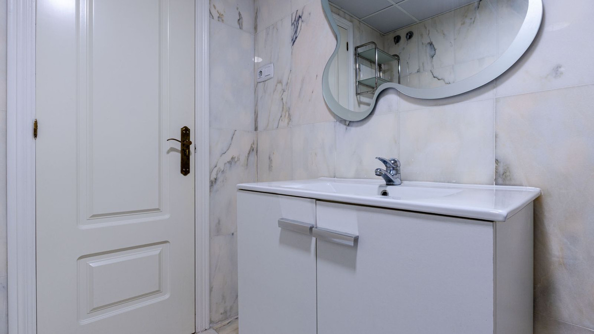 Tussenverdieping Appartement in Riviera del Sol-18