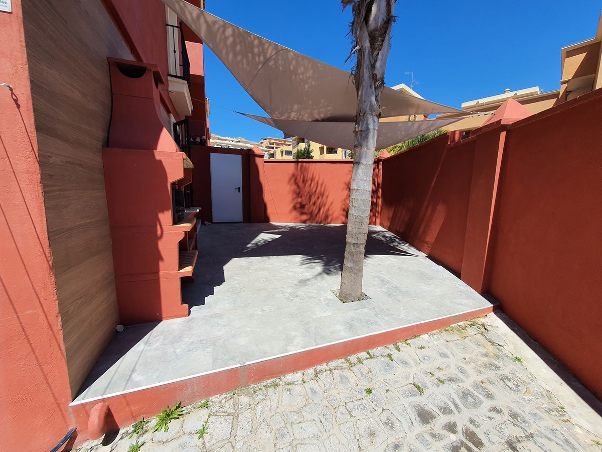 Begane grond appartement in Riviera del Sol-23