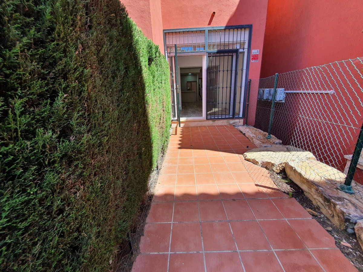 Begane grond appartement in Riviera del Sol-25