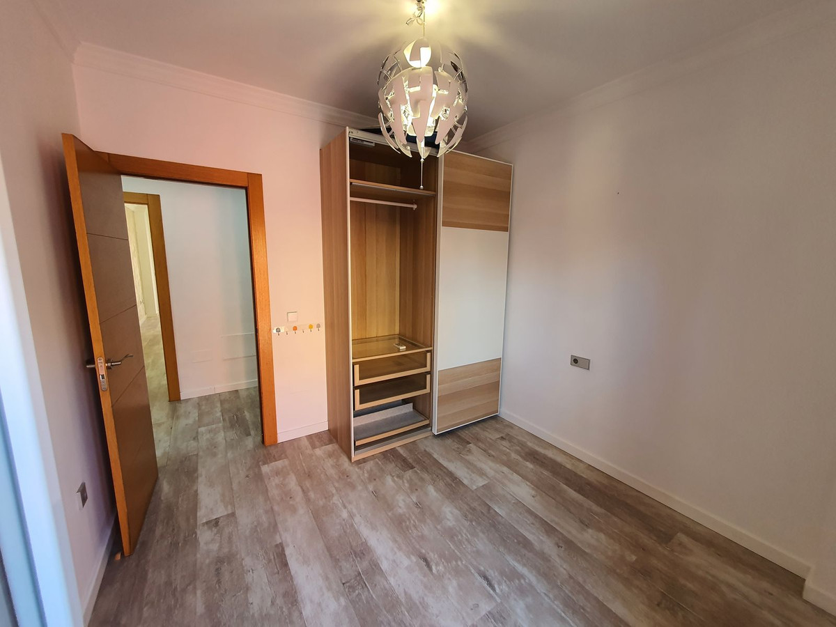 Begane grond appartement in Riviera del Sol-8