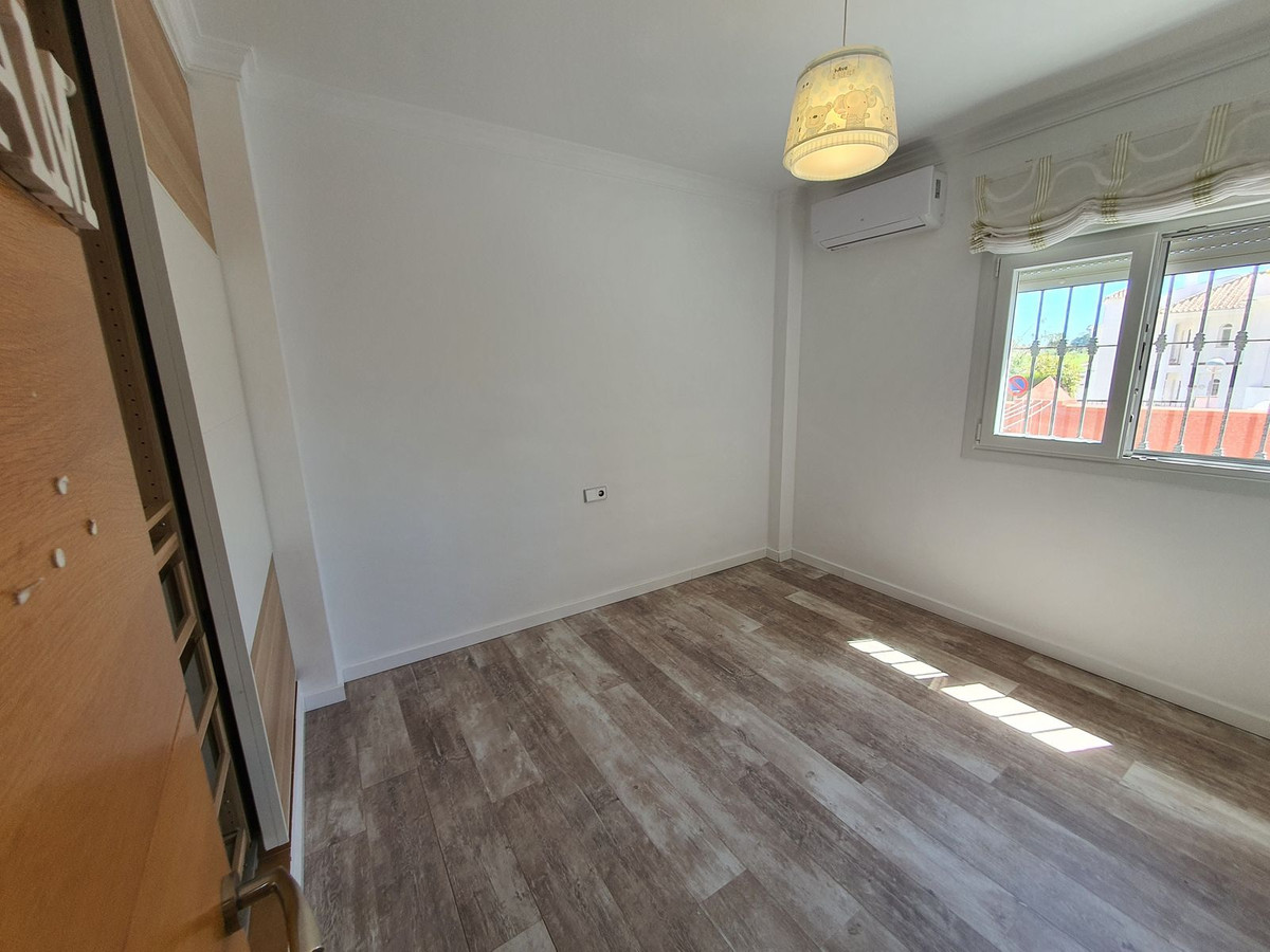 Begane grond appartement in Riviera del Sol-9