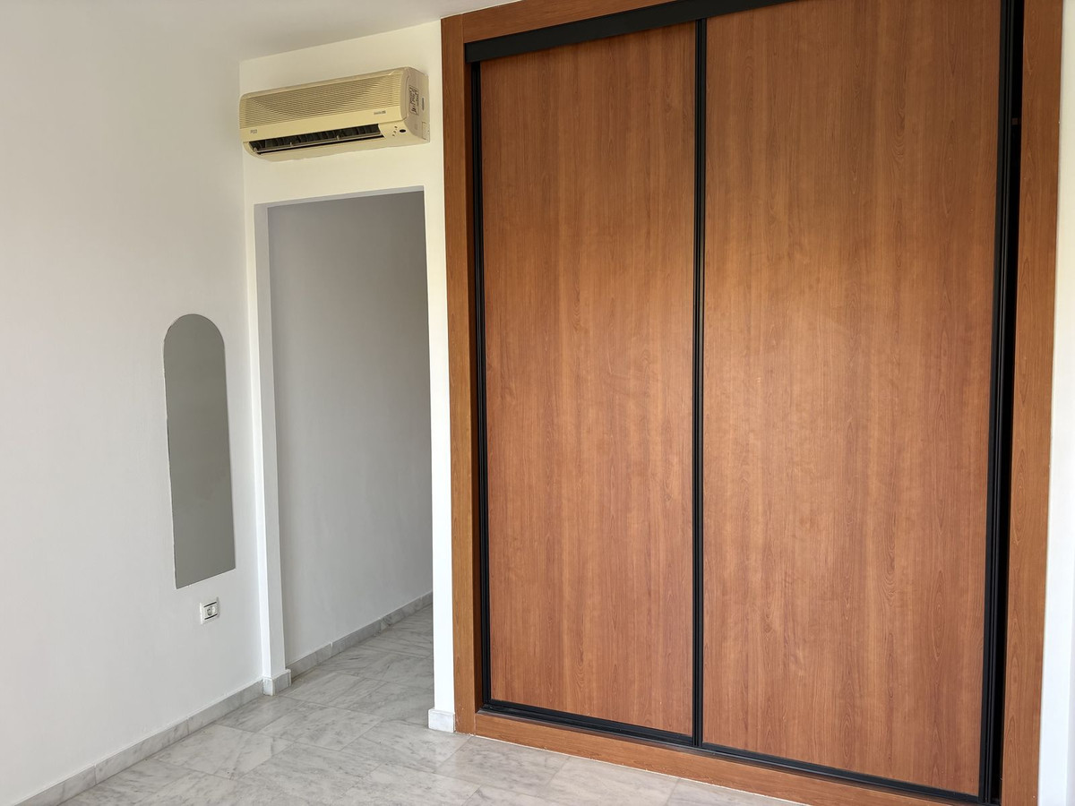 Tussenverdieping Appartement in Riviera del Sol-10