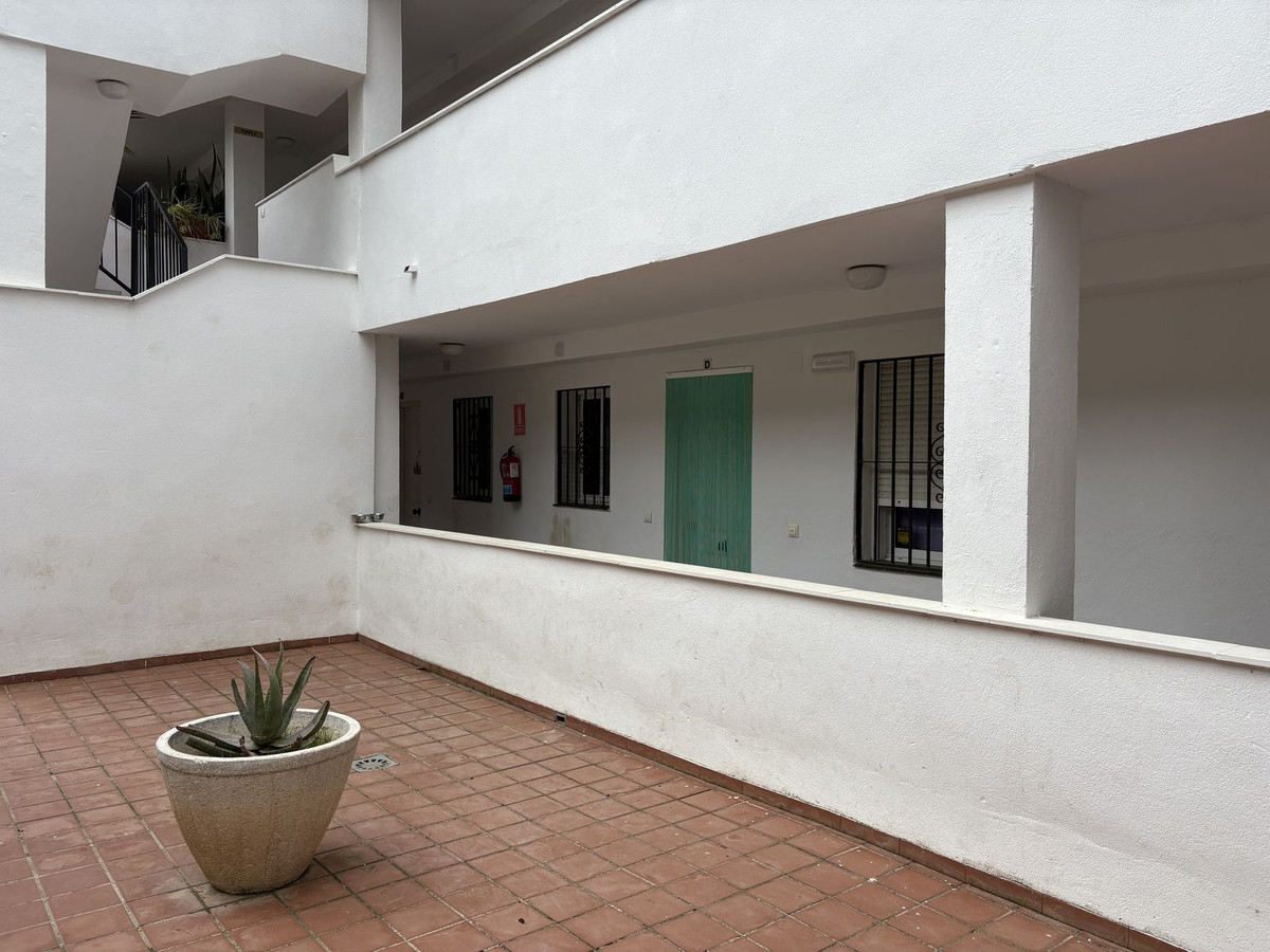 Tussenverdieping Appartement in Riviera del Sol-4