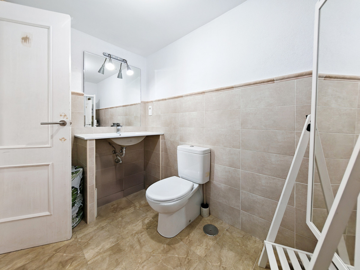 Tussenverdieping Appartement in Riviera del Sol-9