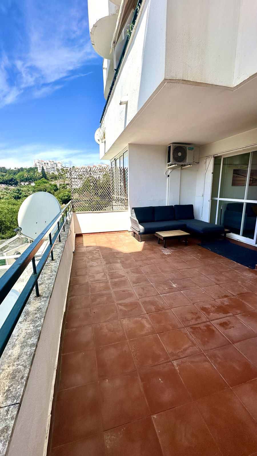 Begane grond appartement in Riviera del Sol-8