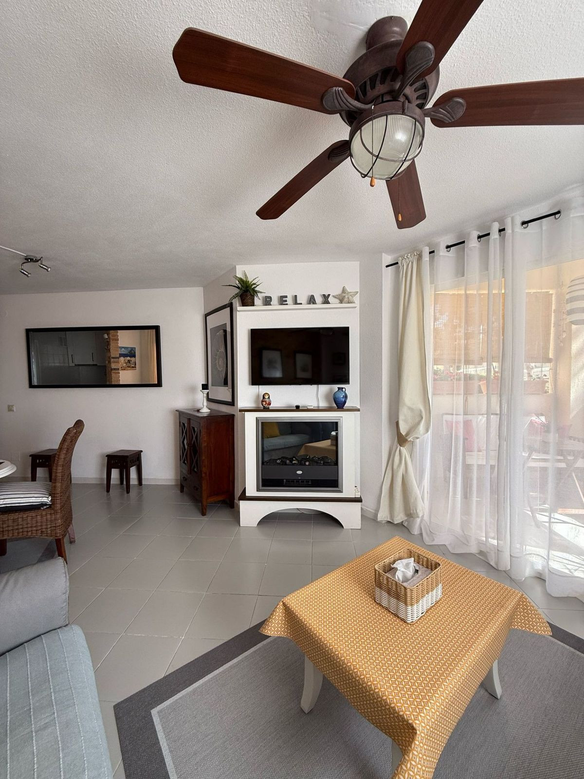 Begane grond appartement in Riviera del Sol-10