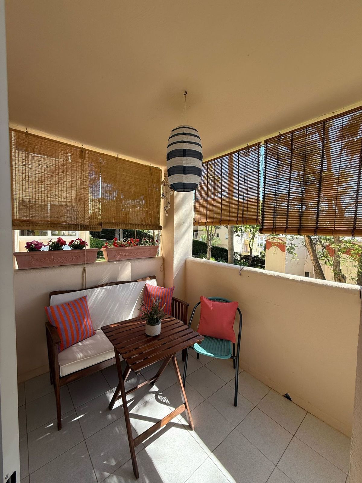 Begane grond appartement in Riviera del Sol-33