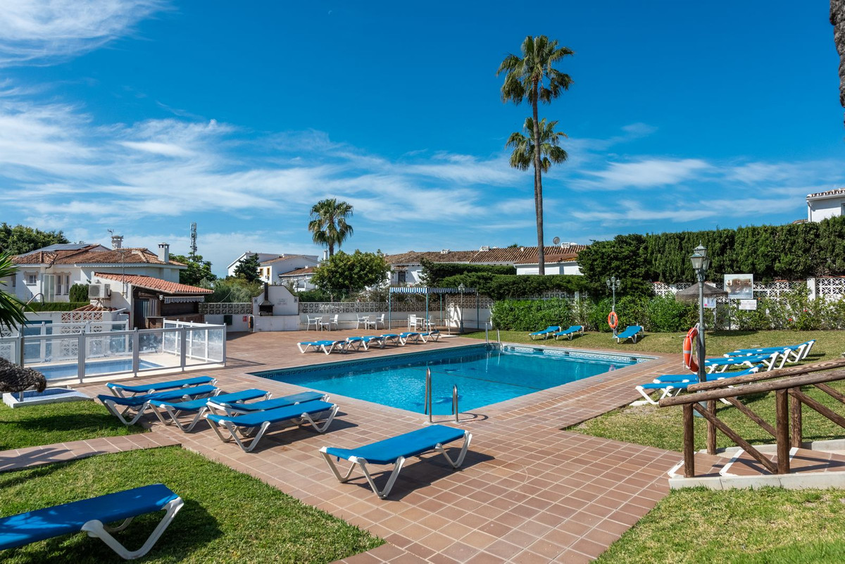 Begane grond appartement in Riviera del Sol-20