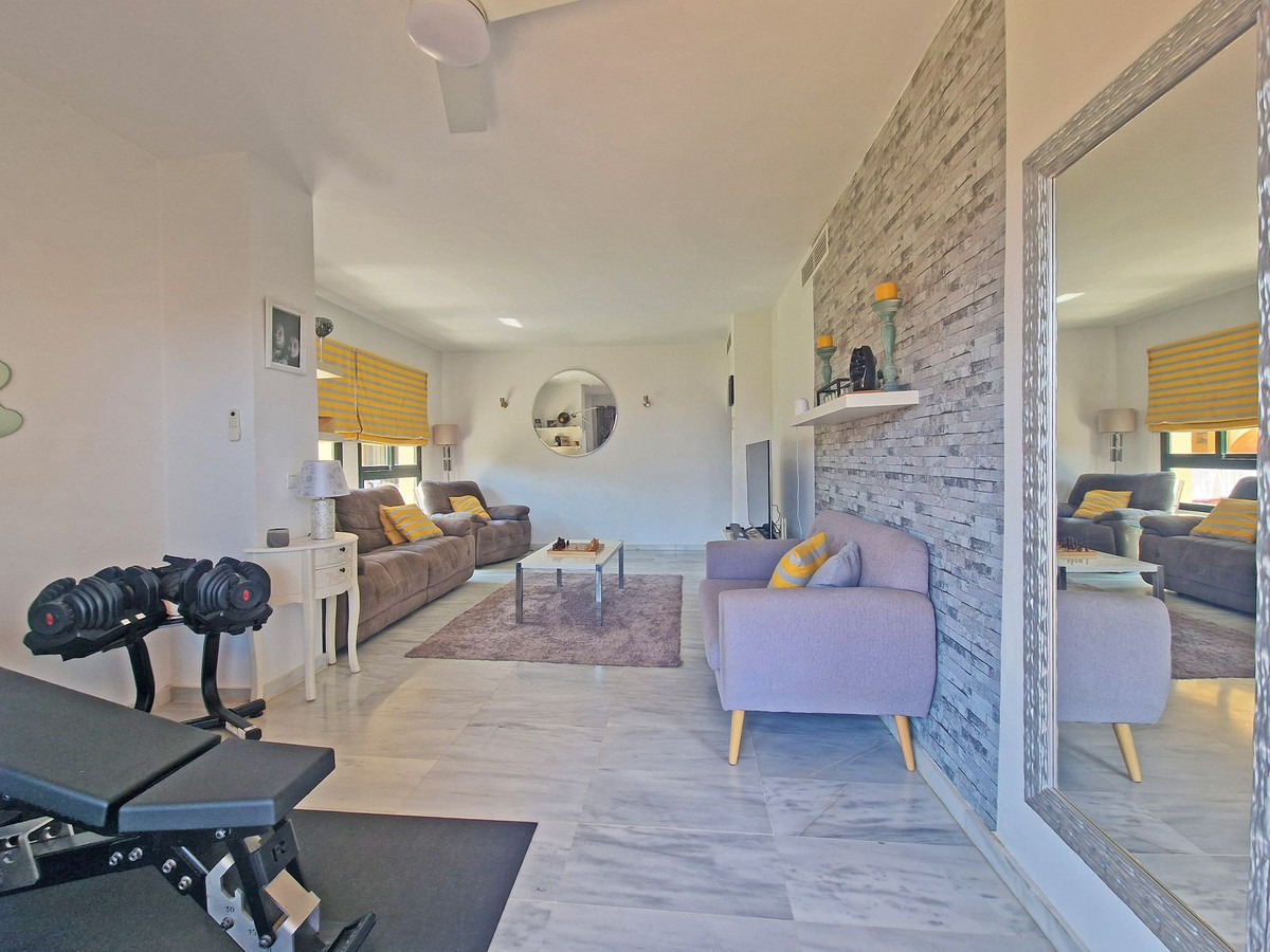 Appartement te koop in Riviera del Sol | 2 slaapkamers H5083111