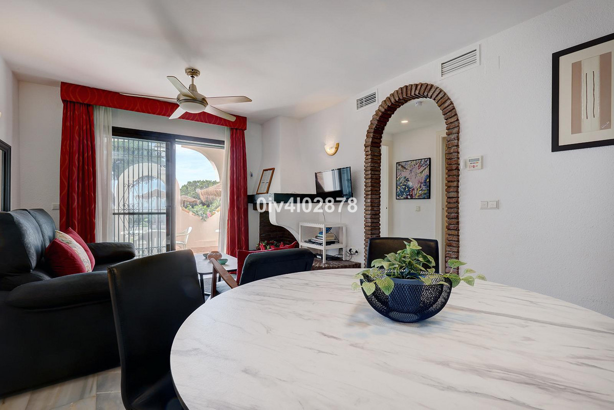 Appartement te koop in Riviera del Sol | 2 slaapkamers H5107303