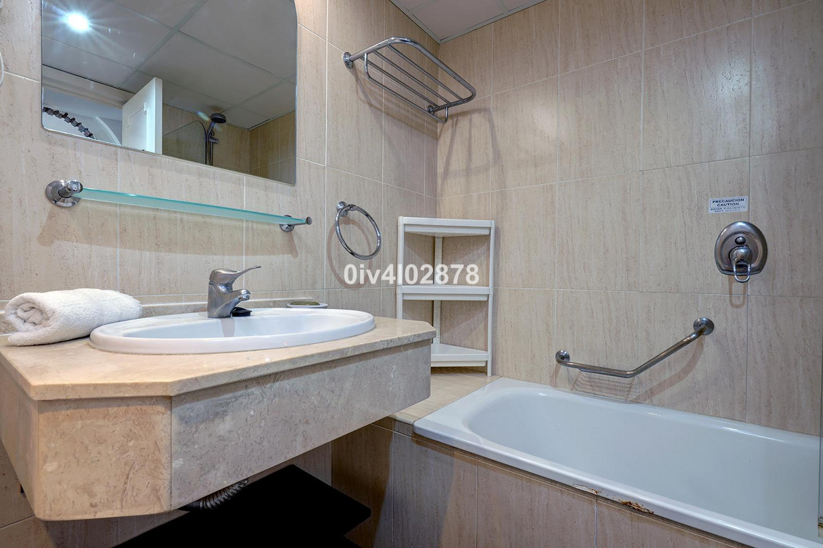 Appartement te koop in Riviera del Sol | 2 slaapkamers H5107303