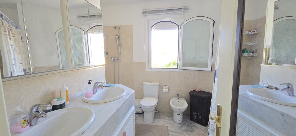 House for sale in Riviera del Sol | 4 bedrooms H5114656