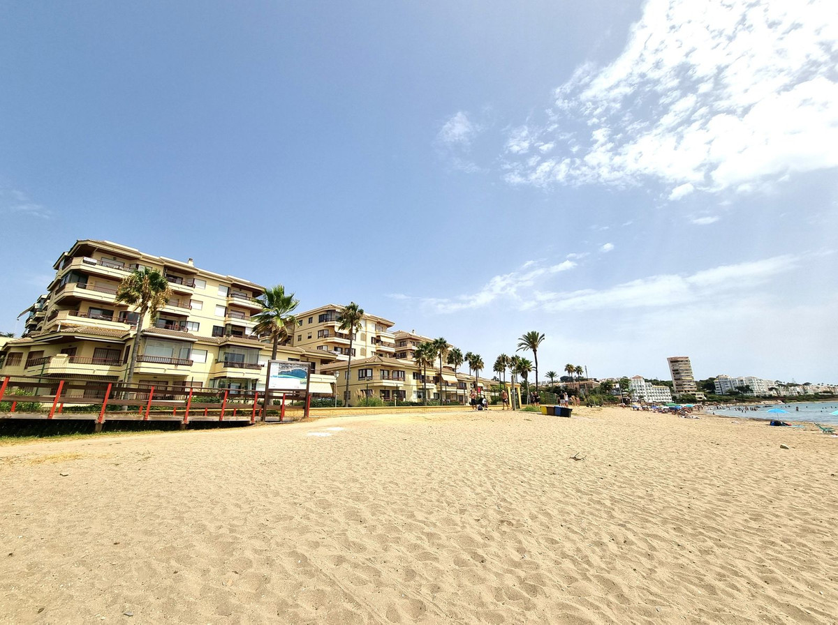 Appartement te koop in Riviera del Sol | 0 slaapkamers H5130931
