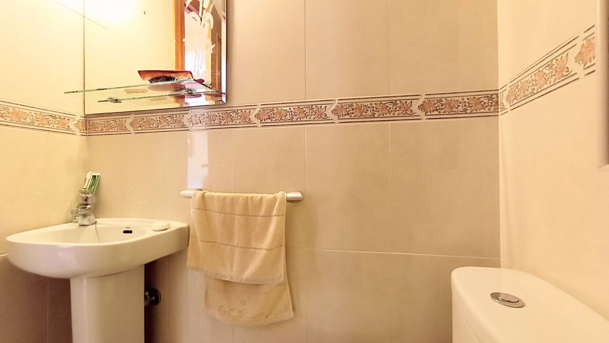 Appartement te koop in Riviera del Sol | 2 slaapkamers H5139061