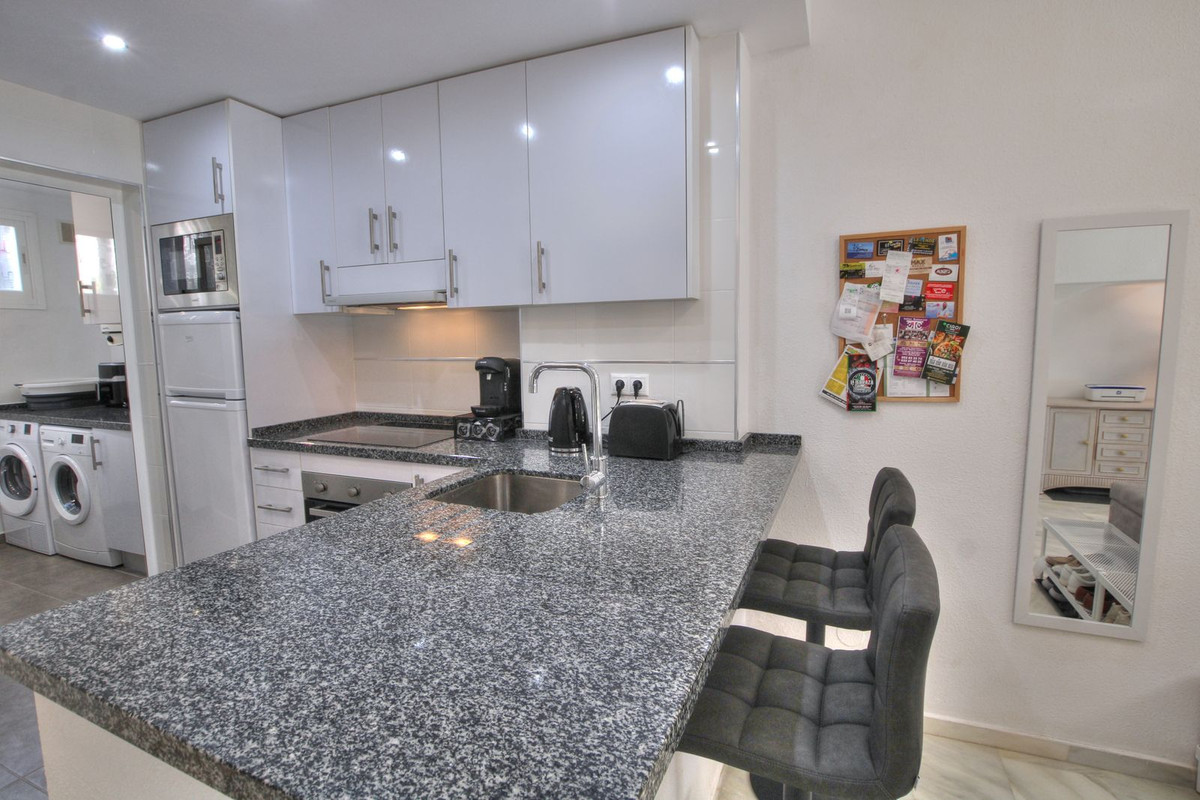 Duplex te koop in Riviera del Sol | 2 slaapkamers H5140048
