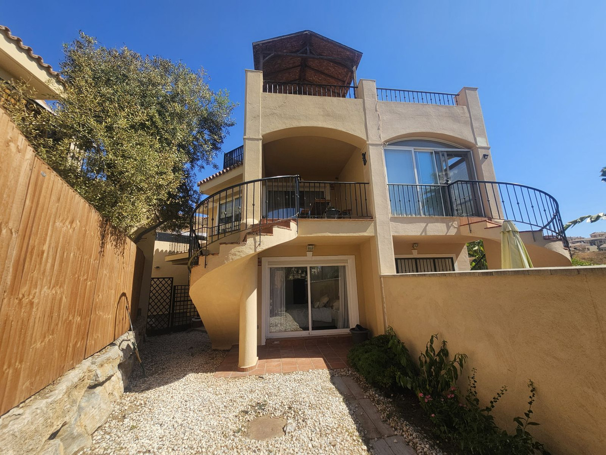 Huis te koop in Riviera del Sol | 4 slaapkamers H5141713