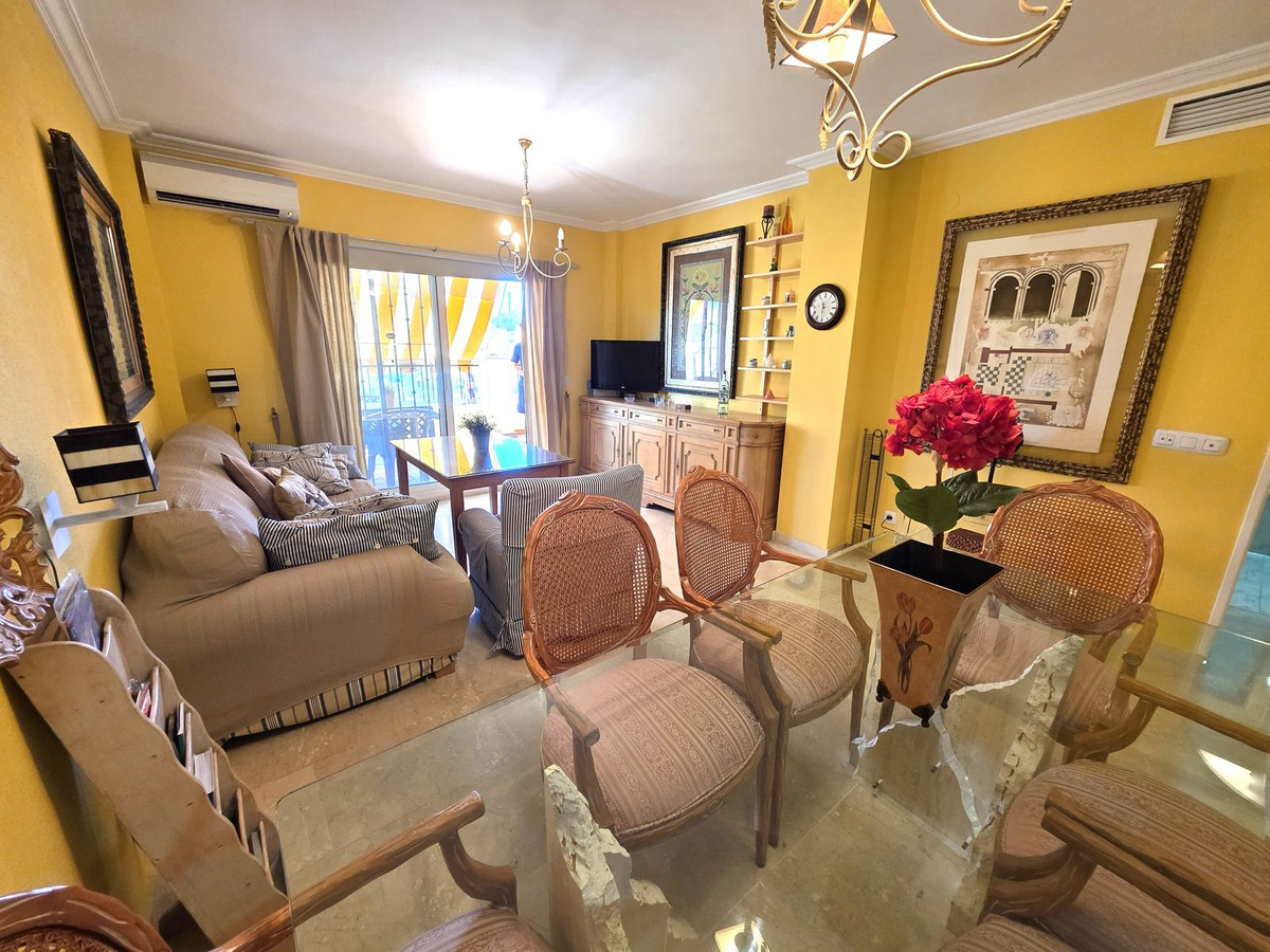 Appartement te koop in Riviera del Sol | 2 slaapkamers H5155075