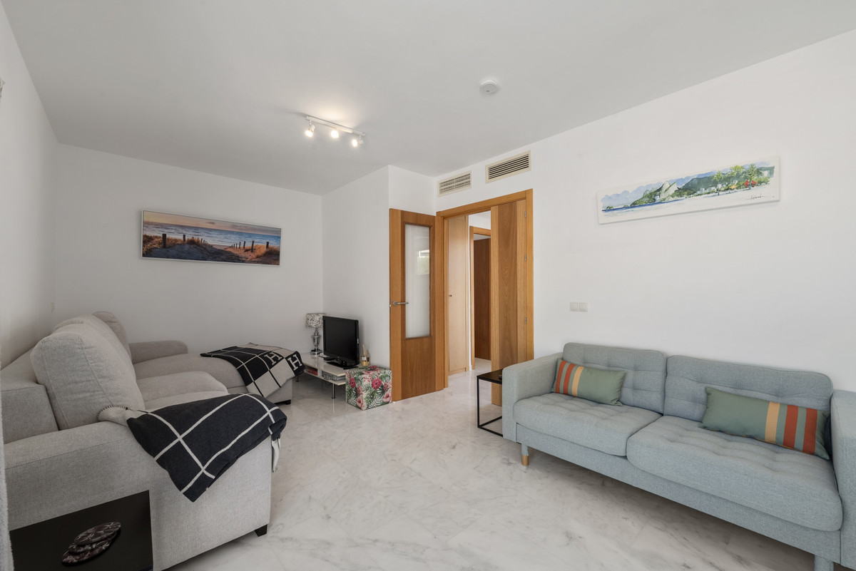 Appartement te koop in Riviera del Sol | 2 slaapkamers H5203570