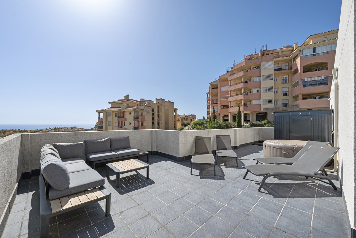 Appartement te koop in Riviera del Sol | 2 slaapkamers H5203570