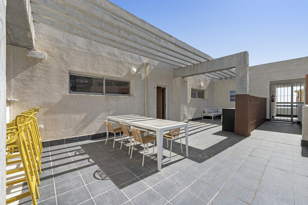 Appartement te koop in Riviera del Sol | 2 slaapkamers H5203570
