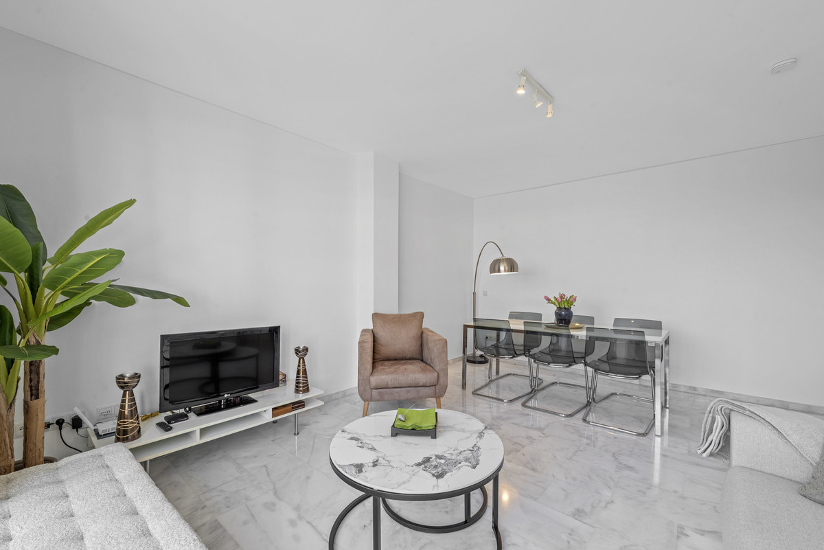 Appartement te koop in Riviera del Sol | 2 slaapkamers H5203582