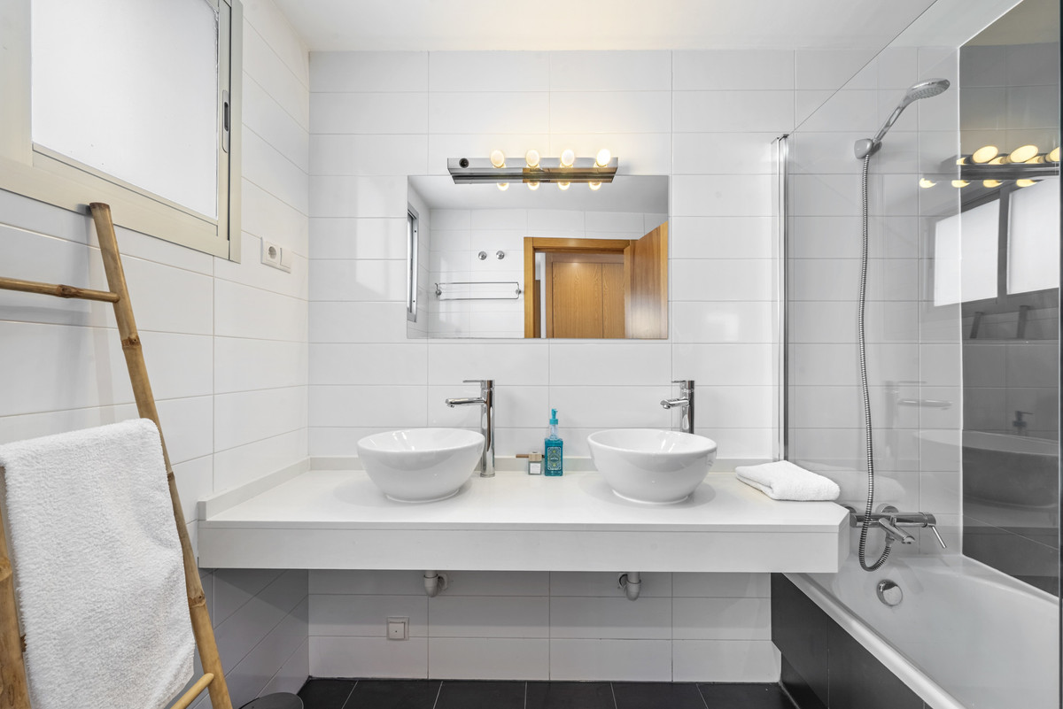 Appartement te koop in Riviera del Sol | 2 slaapkamers H5203582