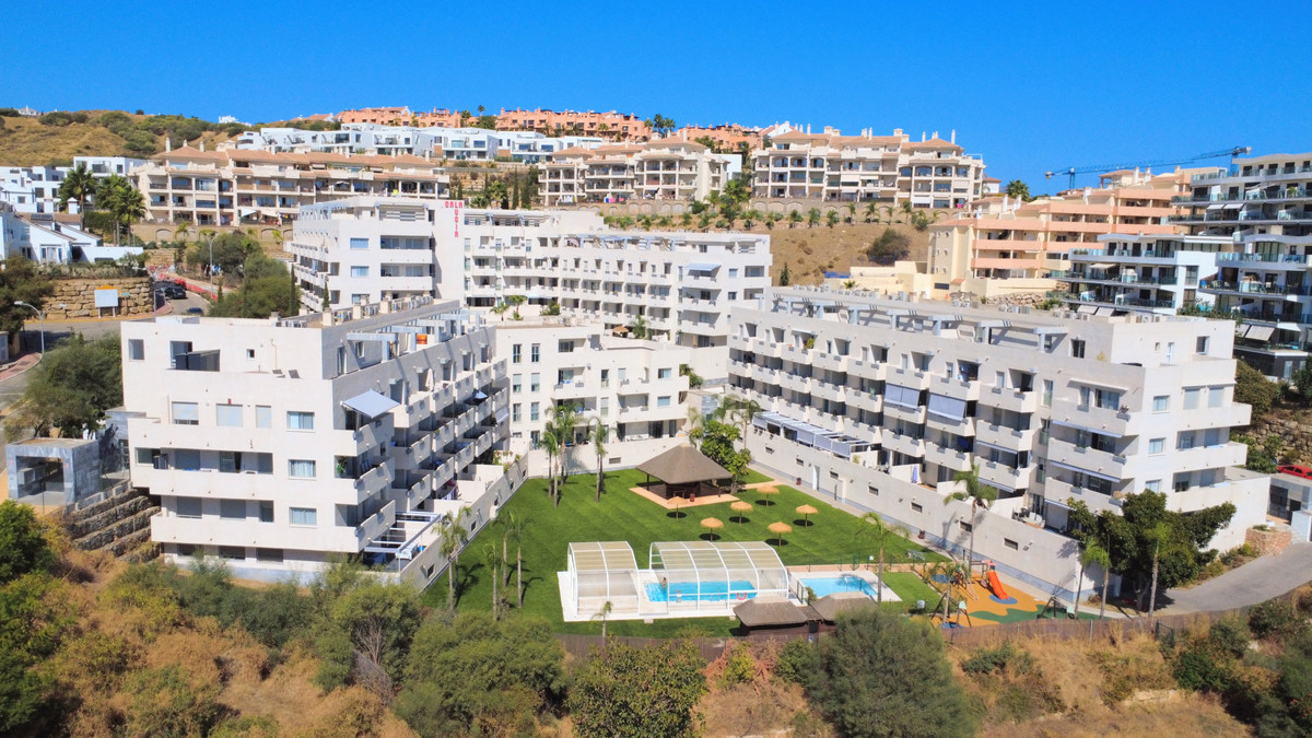 Appartement te koop in Riviera del Sol | 2 slaapkamers H5203582