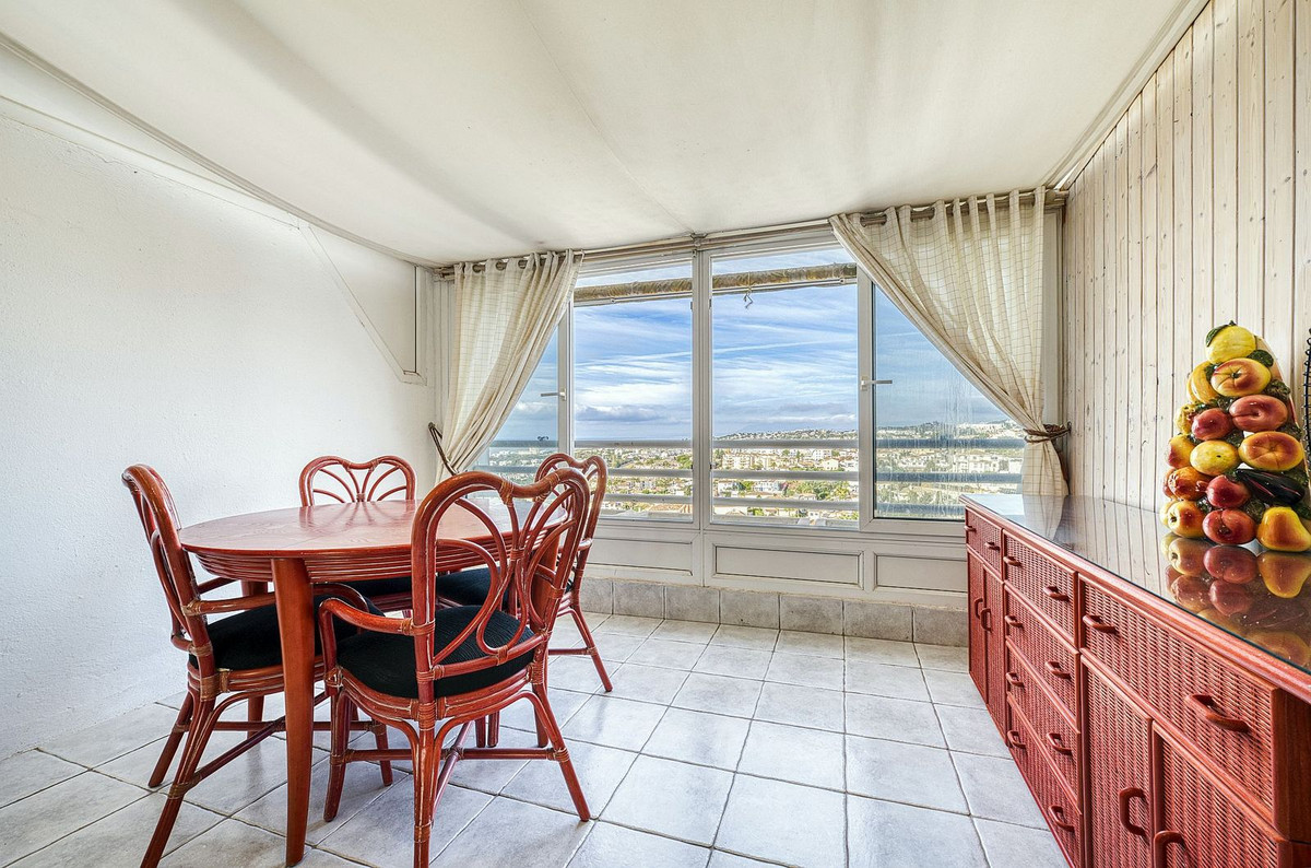 Appartement te koop in Riviera del Sol | 2 slaapkamers H5211943