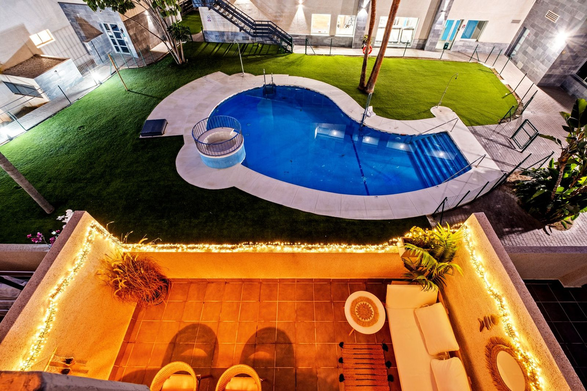 Duplex te koop in Riviera del Sol | 2 slaapkamers H5259394