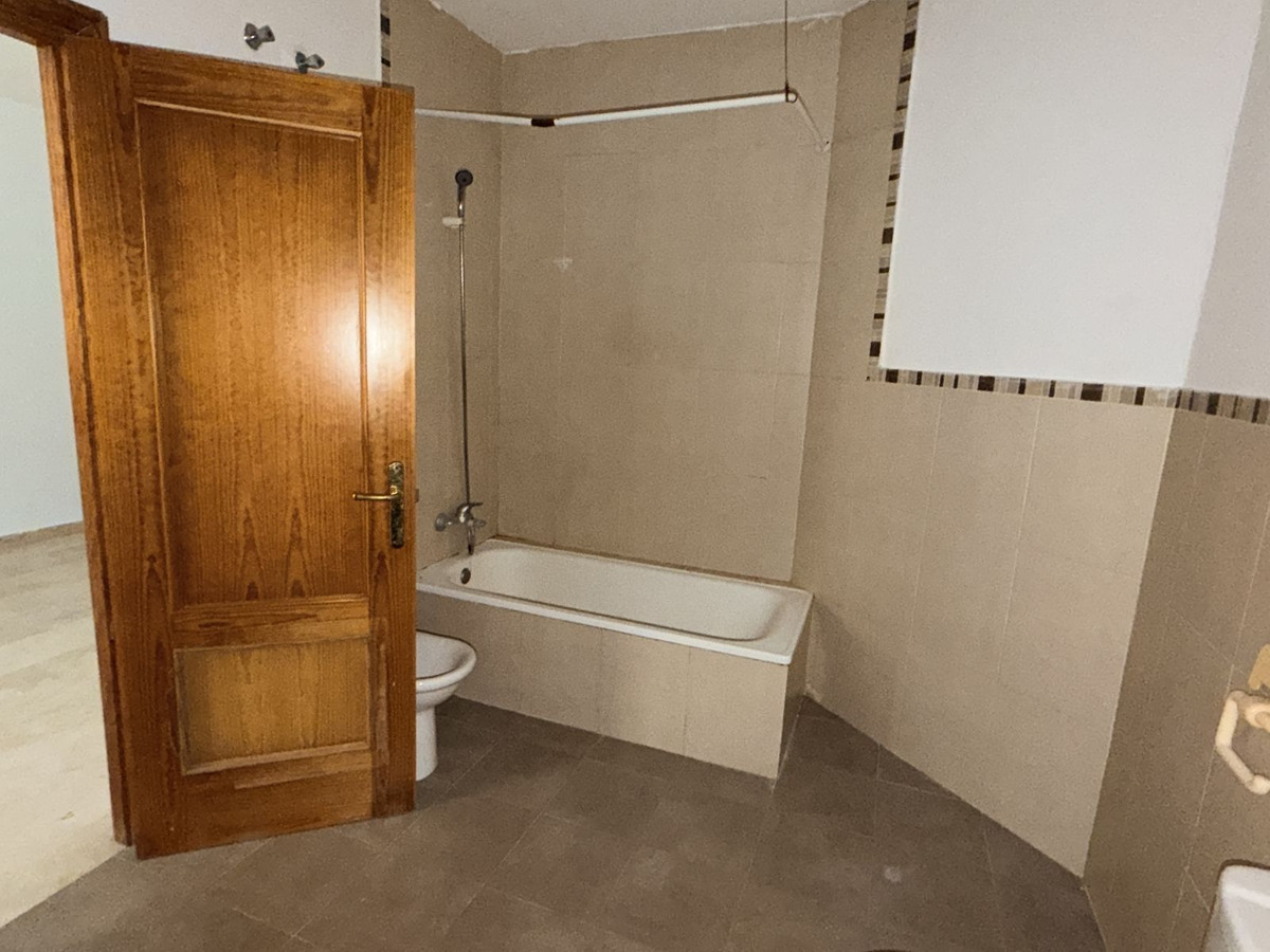 Property main view 40