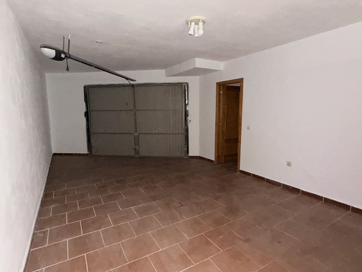 Property main view 54