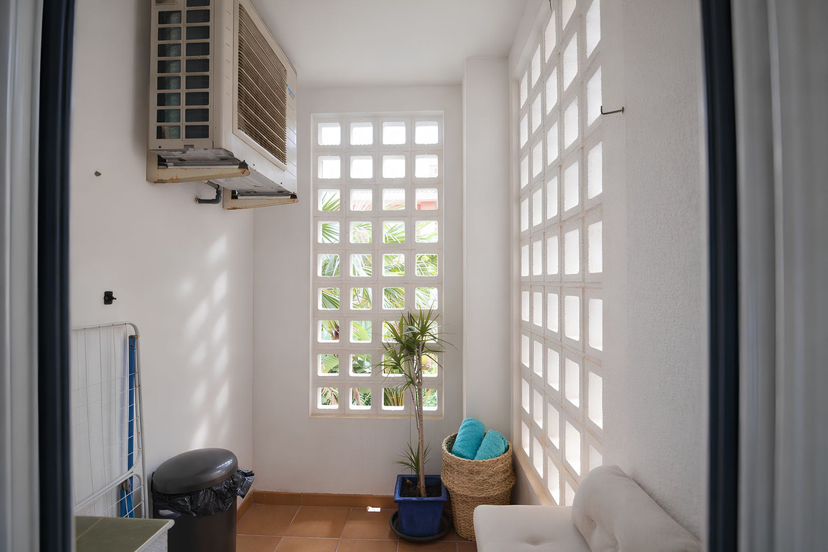 Appartement te koop in Riviera del Sol | 2 slaapkamers H5286514