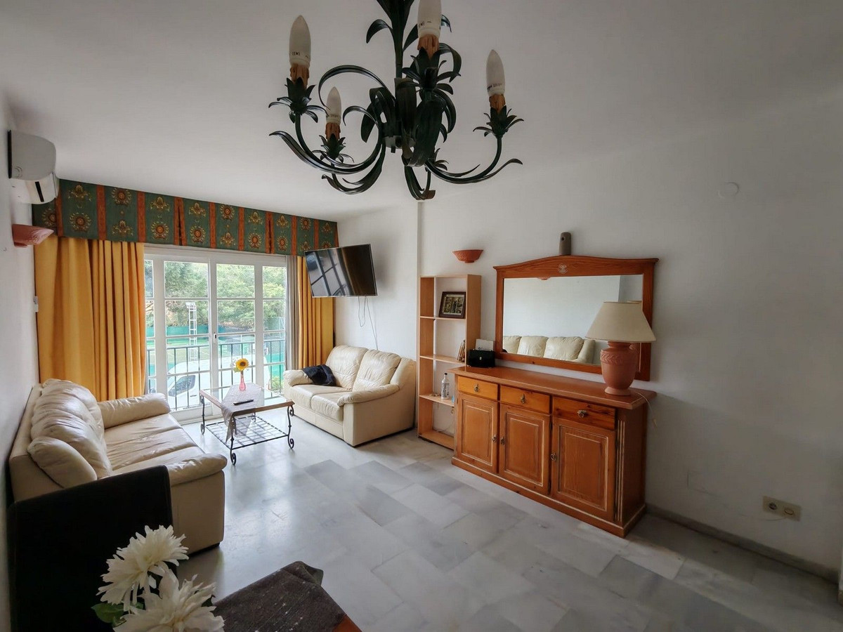 Appartement te koop in Riviera del Sol | 1 slaapkamers H5295847