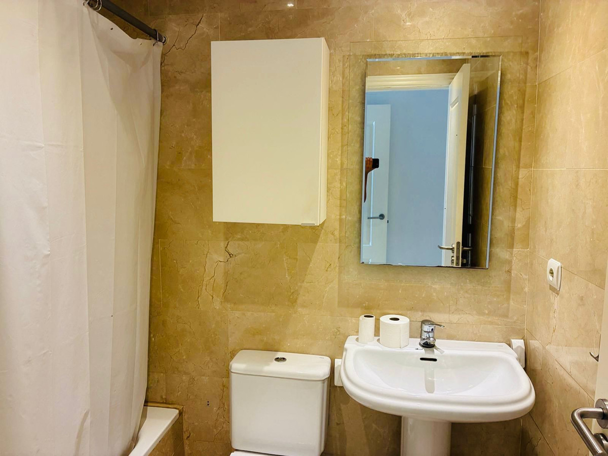 Appartement te koop in Riviera del Sol | 2 slaapkamers H5297746