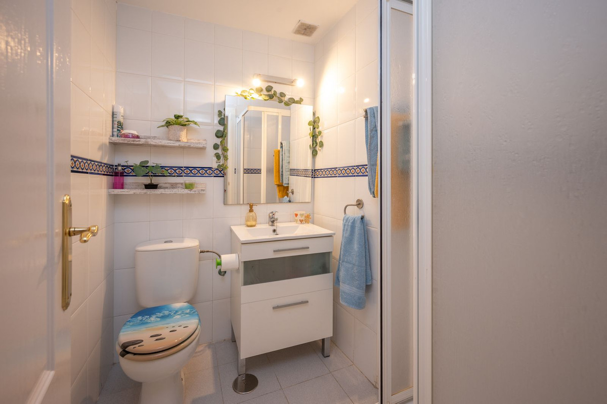 Appartement te koop in Riviera del Sol | 2 slaapkamers H5302741