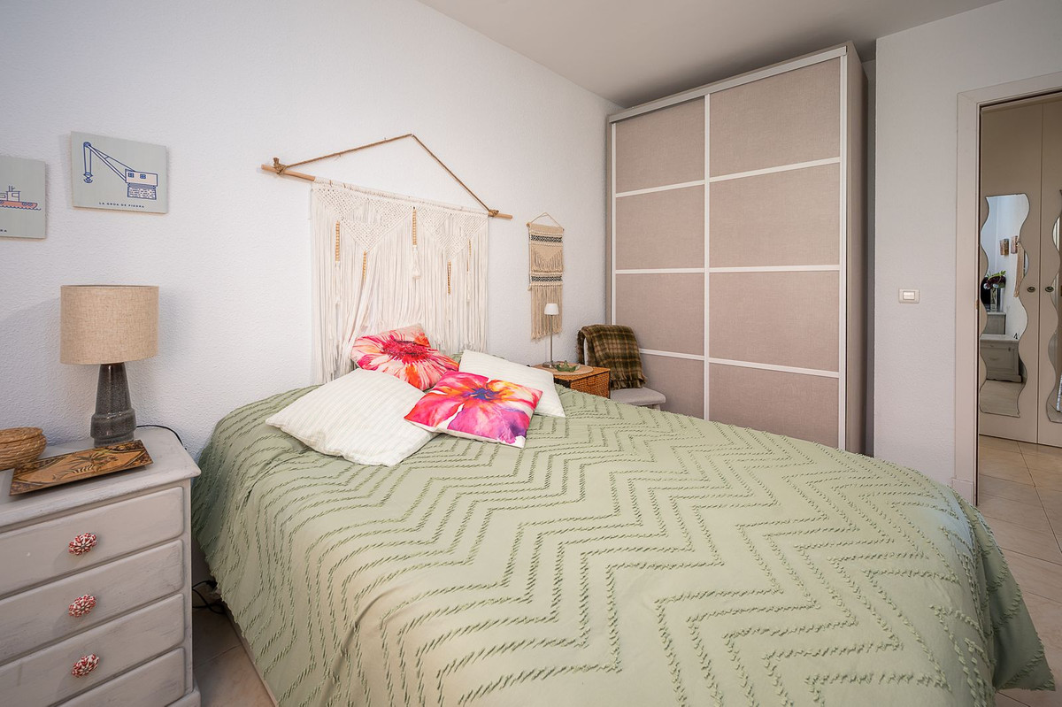 Appartement te koop in Riviera del Sol | 2 slaapkamers H5302741