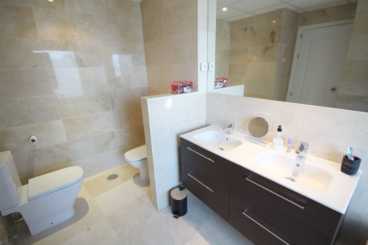 Appartement te koop in Riviera del Sol | 2 slaapkamers H5306842