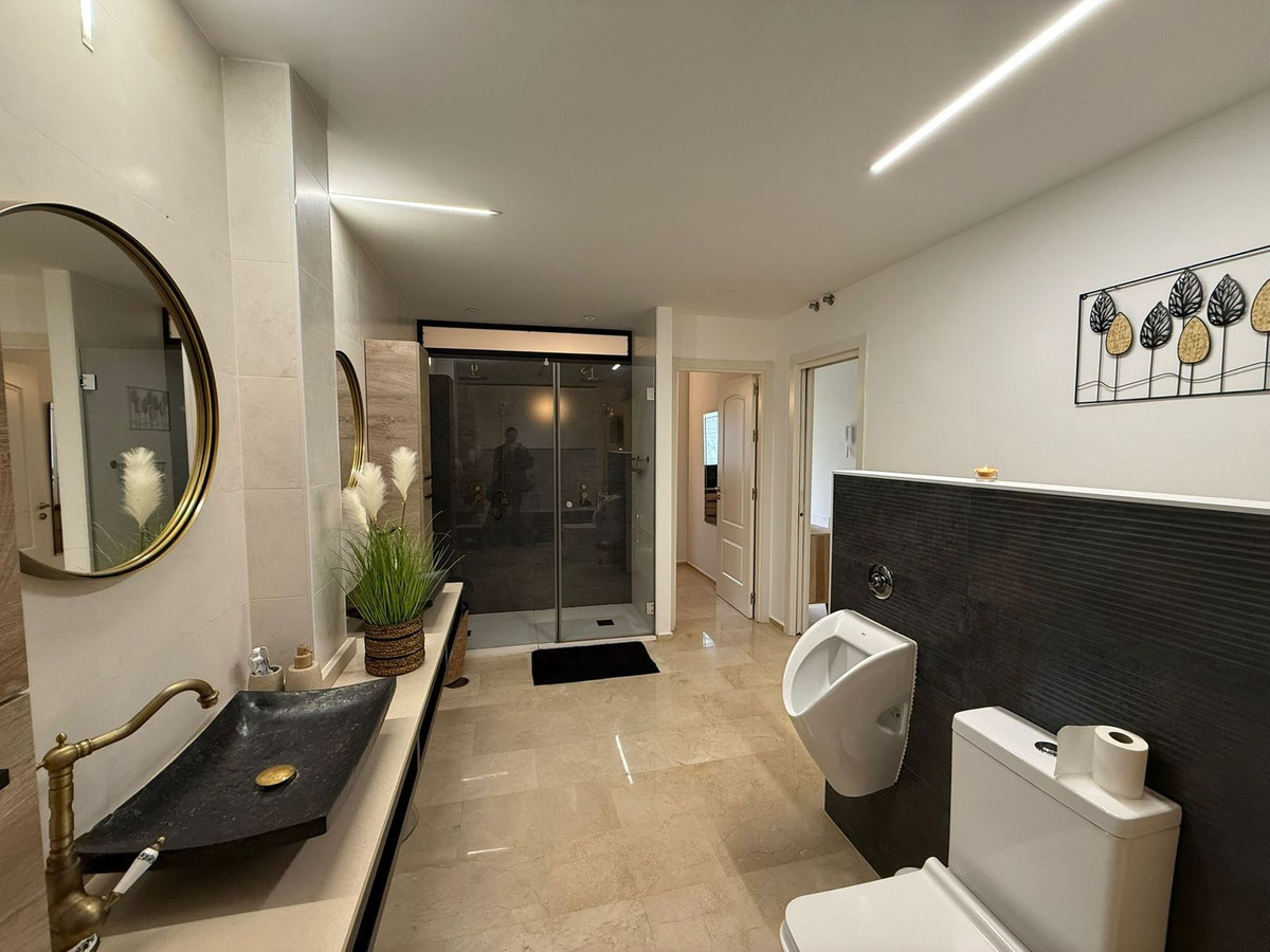 Appartement te koop in Riviera del Sol | 2 slaapkamers H5306899