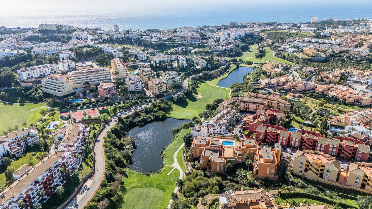 Appartement te koop in Riviera del Sol | 2 slaapkamers H5310076