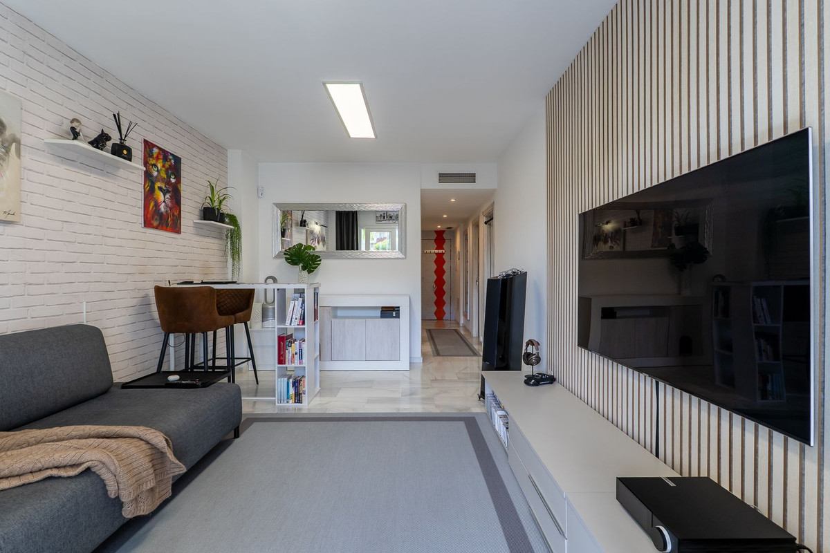 Appartement te koop in Riviera del Sol | 2 slaapkamers H5310076