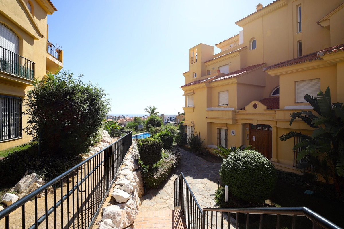 Property main view 32