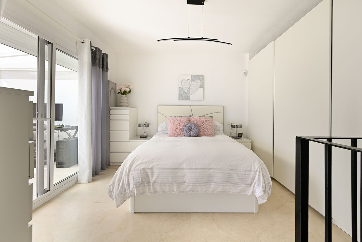 Appartement te koop in Riviera del Sol | 3 slaapkamers H5316610