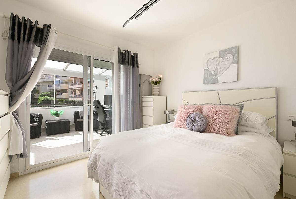 Appartement te koop in Riviera del Sol | 3 slaapkamers H5316610