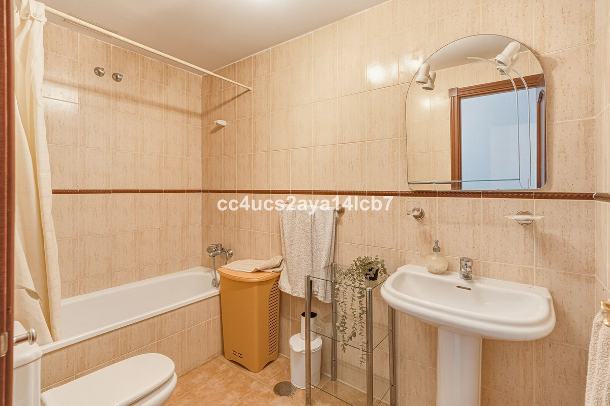 Appartement te koop in Riviera del Sol | 2 slaapkamers H5343595