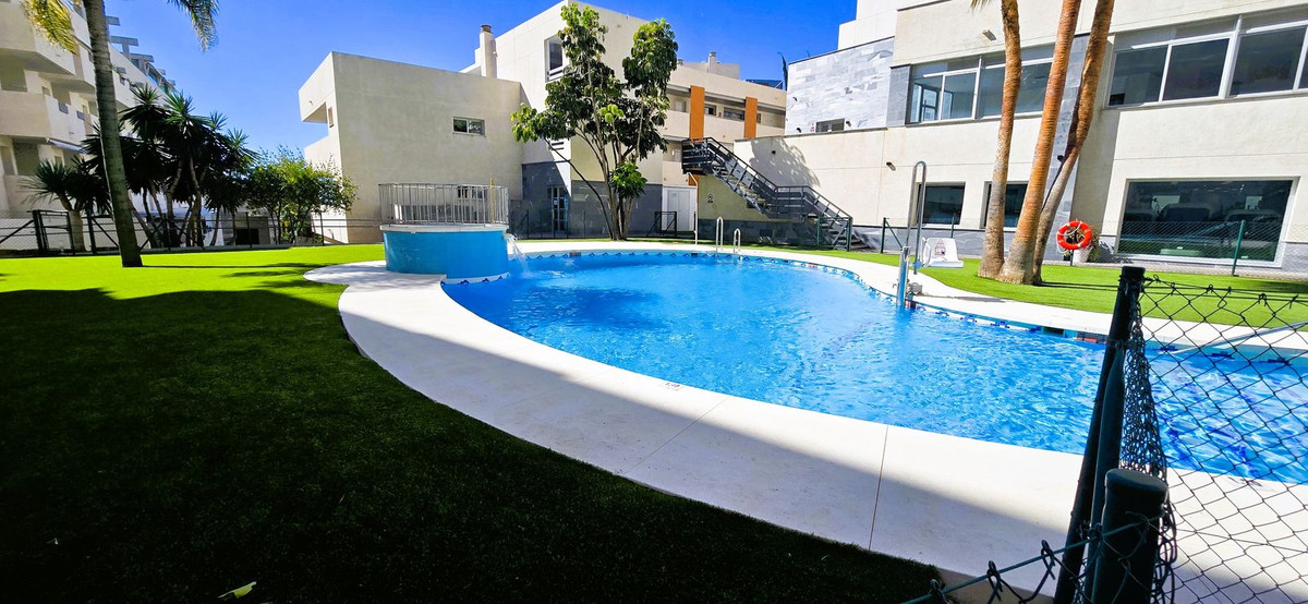 Appartement te koop in Riviera del Sol | 2 slaapkamers H5348164