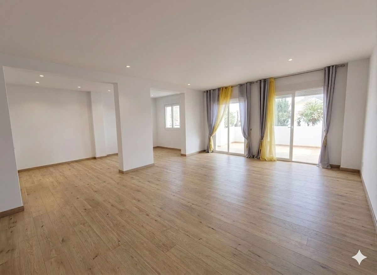 Appartement te koop in Riviera del Sol | 2 slaapkamers H5365666